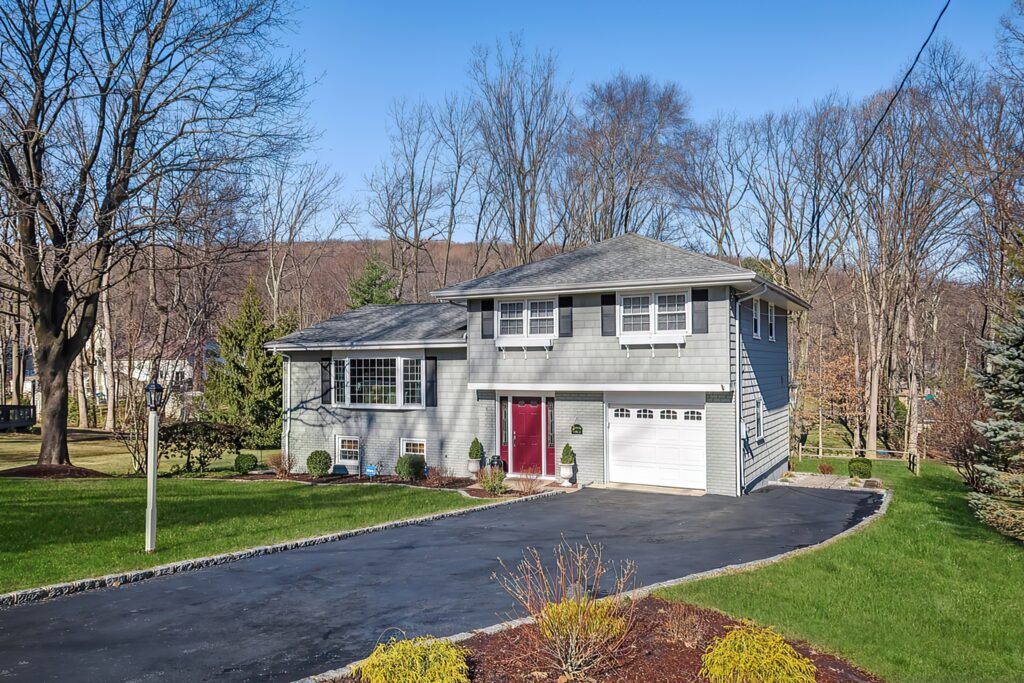 Benefits of Professional Exterior Painting
