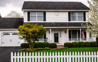 Choosing the Best Paint Colors to Beat the Heat