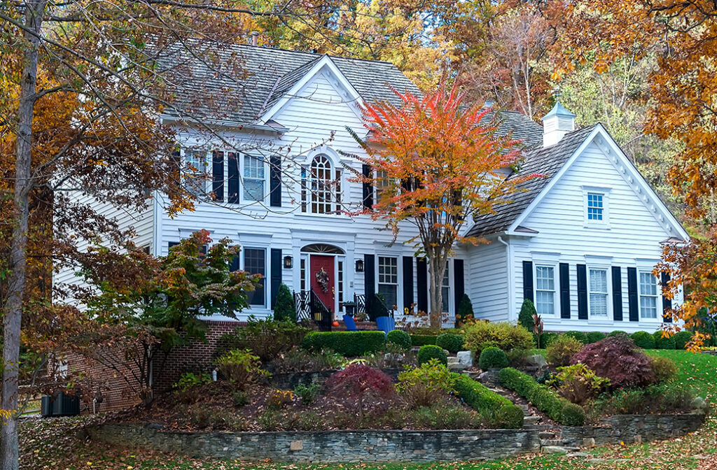 Why Paint Your Home Before the Holidays?